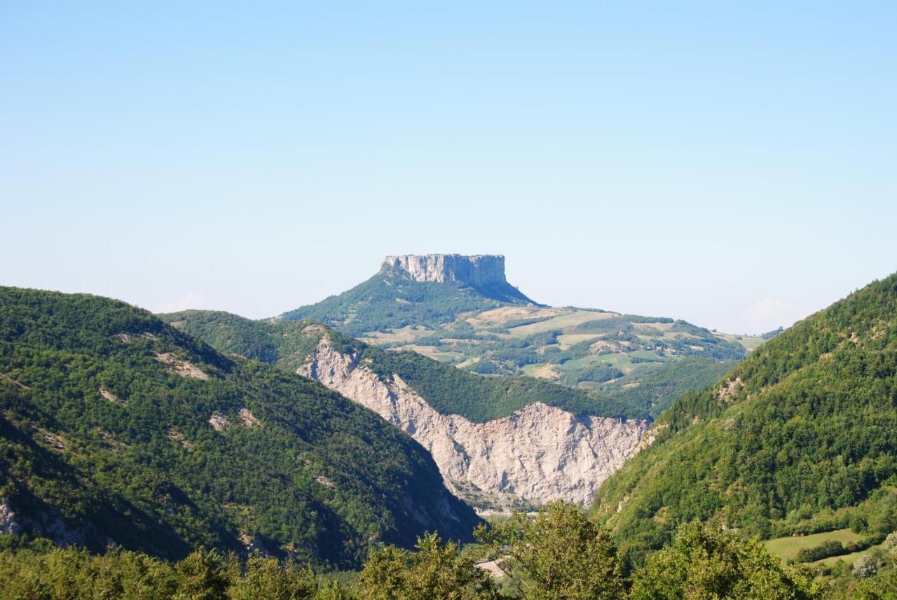 Bed and Breakfast Casale Monte Valestra Bebbio Zewnętrze zdjęcie