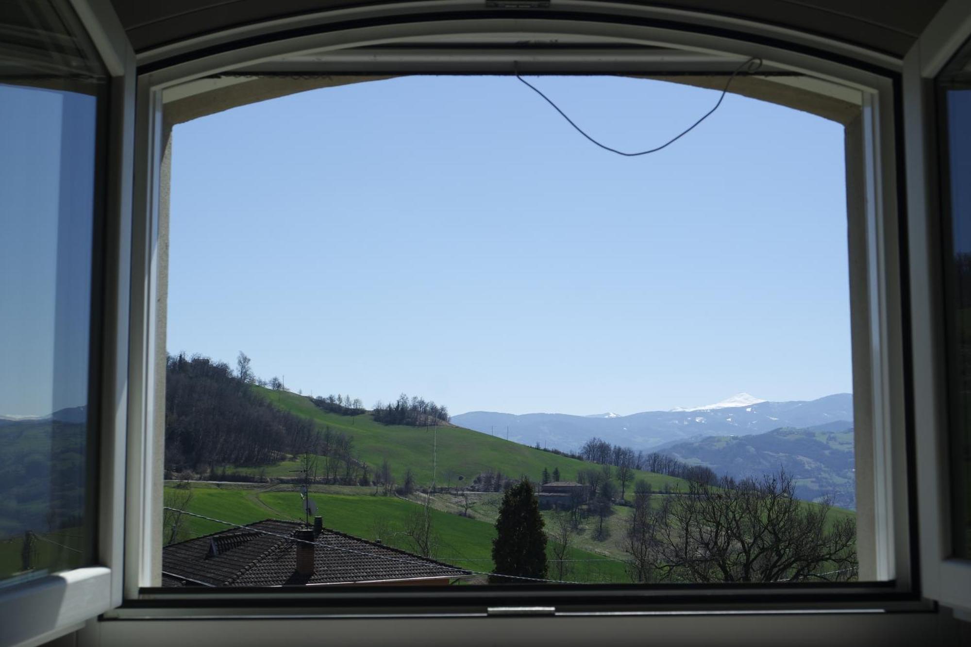 Bed and Breakfast Casale Monte Valestra Bebbio Zewnętrze zdjęcie